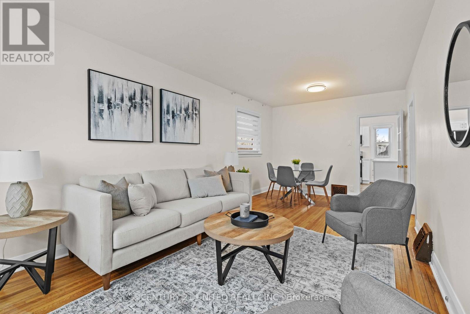 661 Rubidge Street, Peterborough (Town Ward 3), Ontario  K9H 4G2 - Photo 2 - X12951394