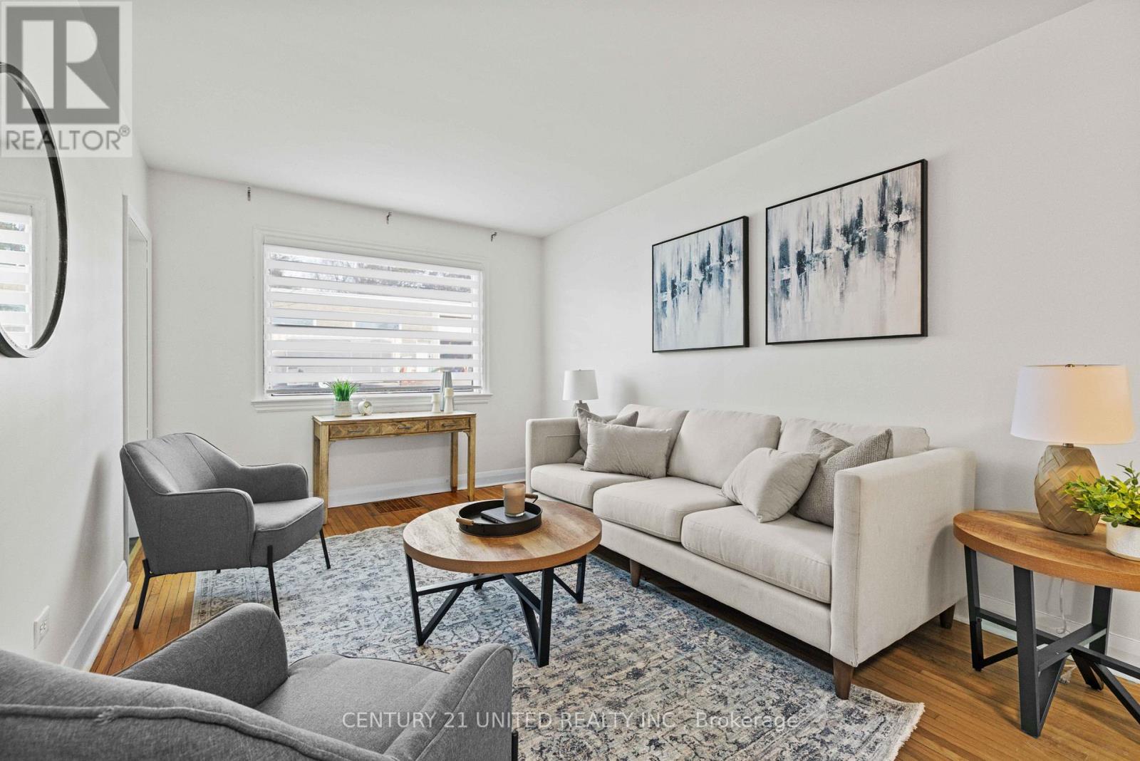 661 Rubidge Street, Peterborough (Town Ward 3), Ontario  K9H 4G2 - Photo 4 - X12951394