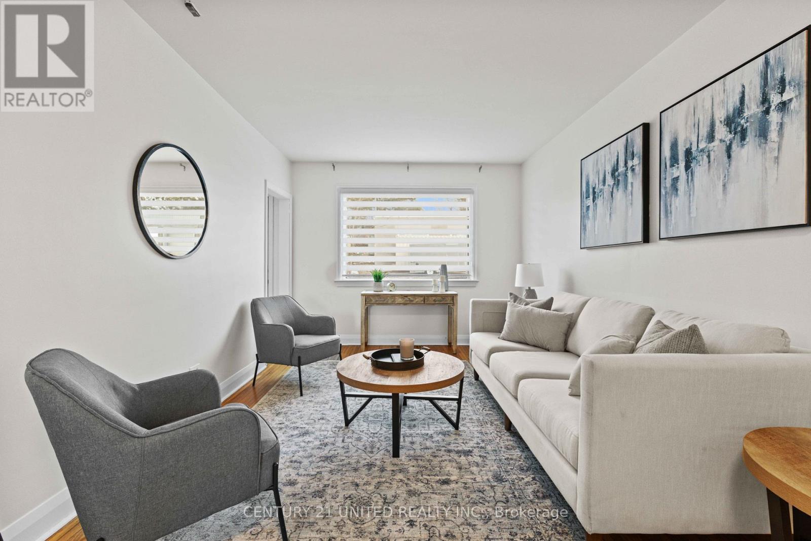 661 Rubidge Street, Peterborough (Town Ward 3), Ontario  K9H 4G2 - Photo 5 - X12951394