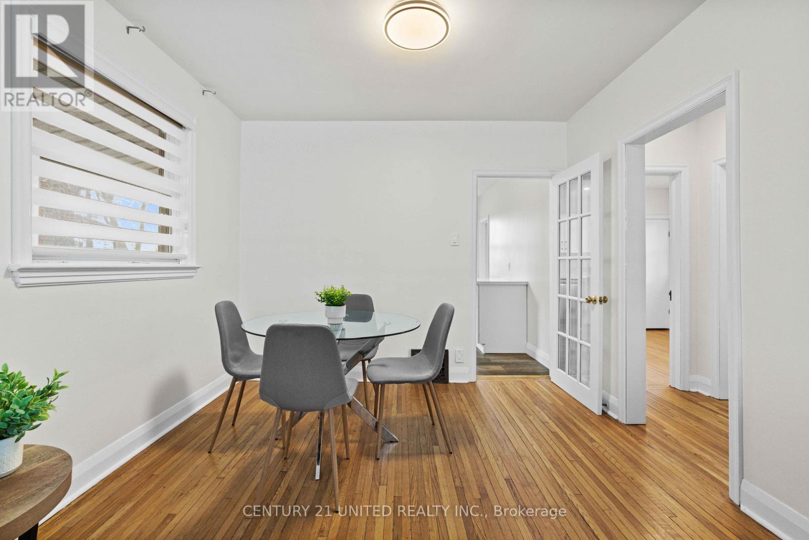 661 Rubidge Street, Peterborough (Town Ward 3), Ontario  K9H 4G2 - Photo 7 - X12951394