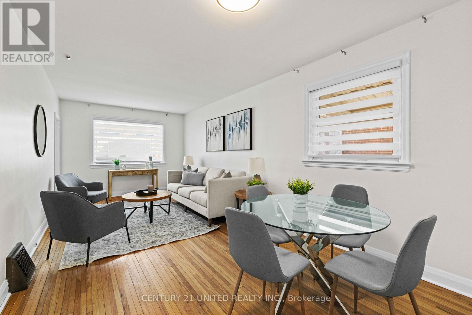 661 Rubidge Street, Peterborough (Town Ward 3), Ontario  K9H 4G2 - Photo 8 - X12951394