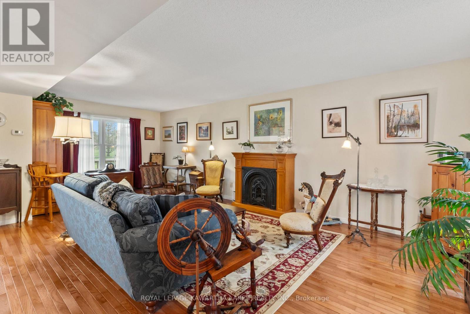 95 Kenrei Road, Kawartha Lakes (Fenelon), Ontario  K9V 4R1 - Photo 11 - X12951562