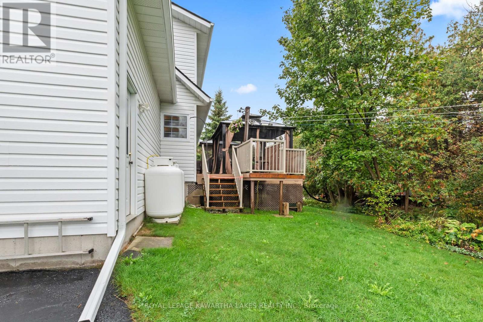 95 Kenrei Road, Kawartha Lakes (Fenelon), Ontario  K9V 4R1 - Photo 28 - X12951562