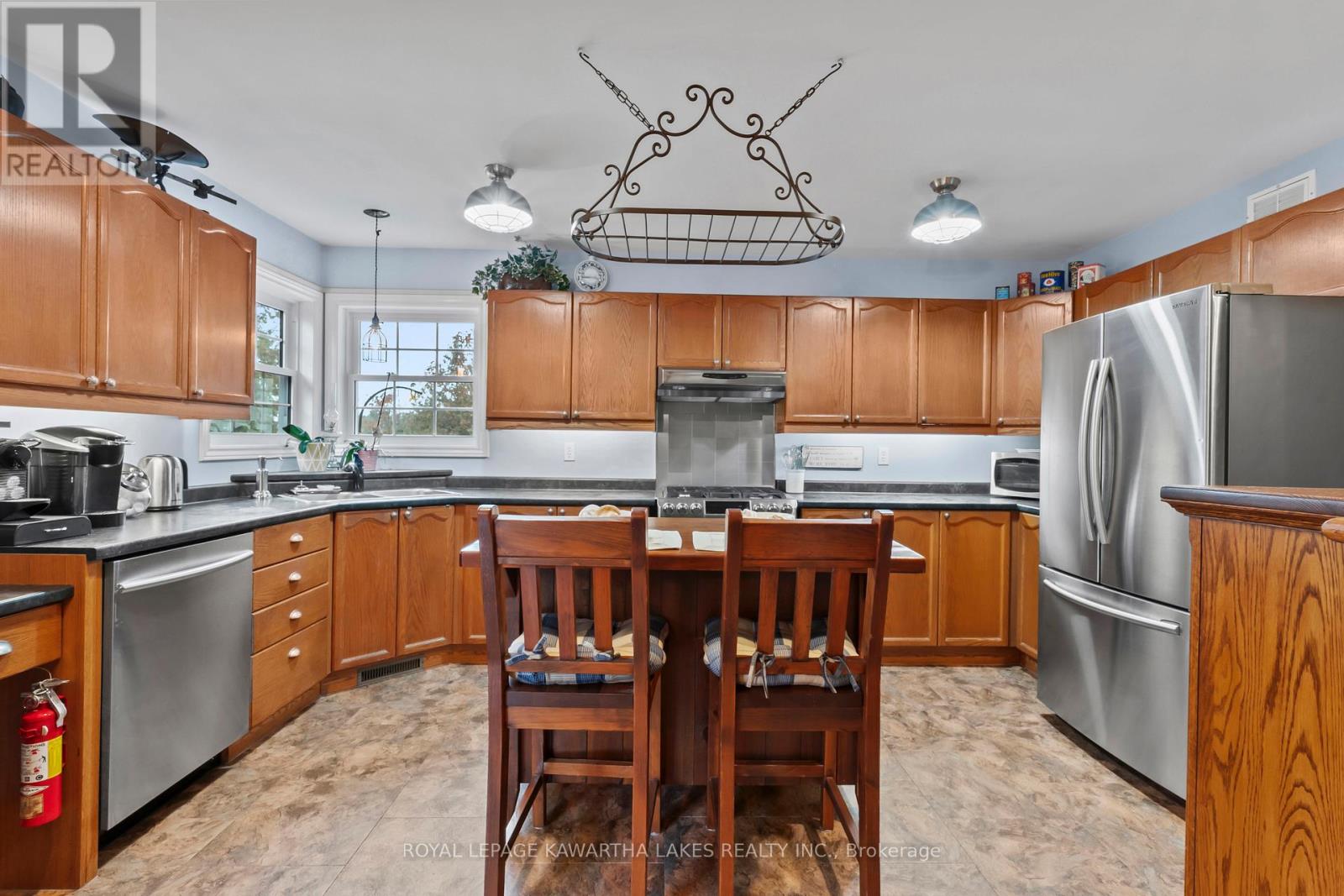 95 Kenrei Road, Kawartha Lakes (Fenelon), Ontario  K9V 4R1 - Photo 7 - X12951562