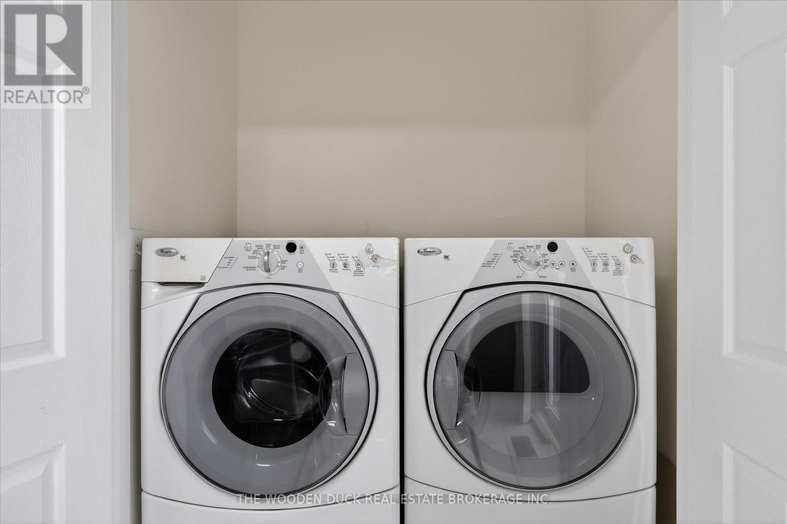 204 Evans Drive, Peterborough (Northcrest Ward 5), Ontario  K9H 7S6 - Photo 31 - X12951930