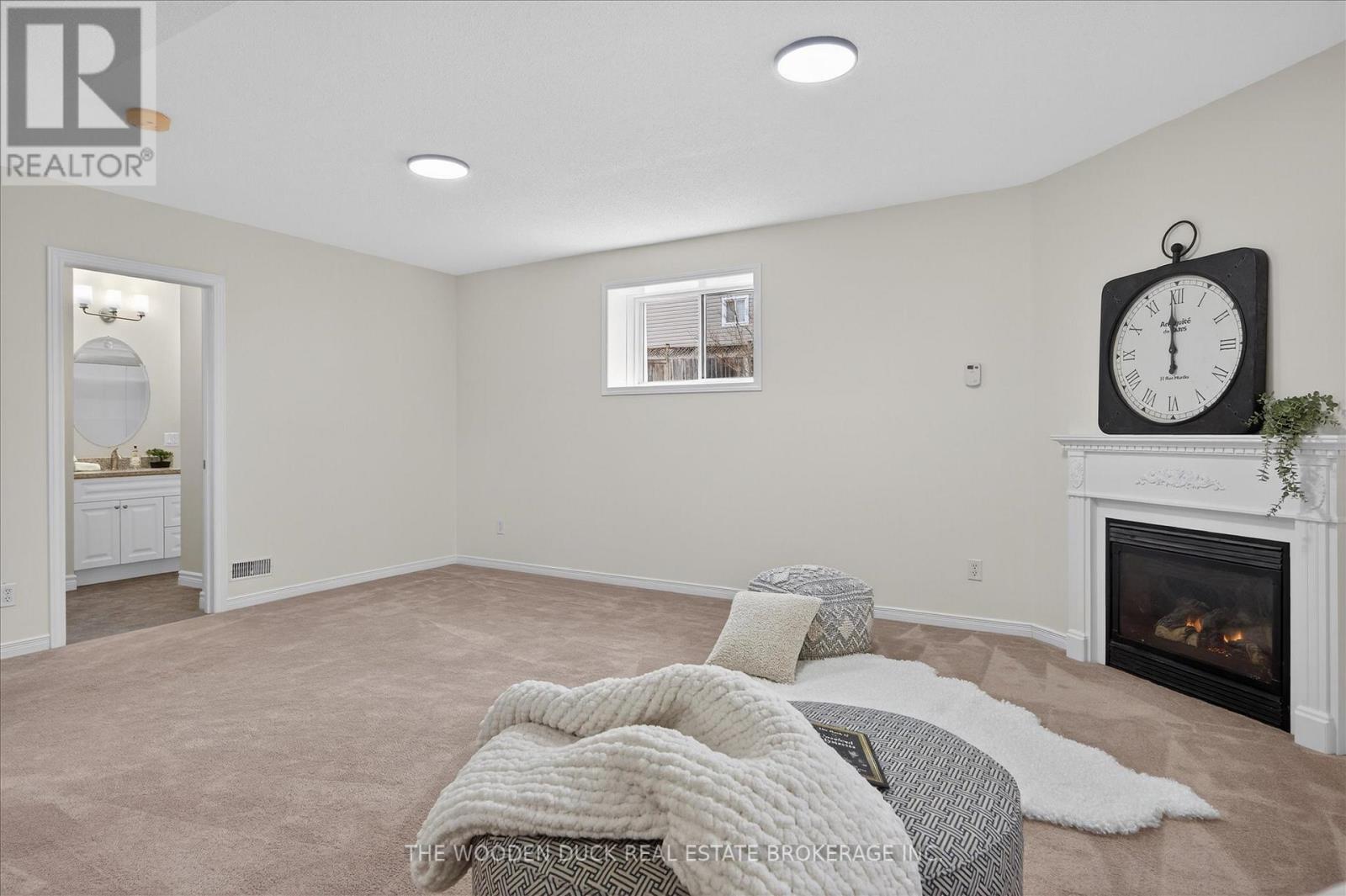 204 Evans Drive, Peterborough (Northcrest Ward 5), Ontario  K9H 7S6 - Photo 34 - X12951930