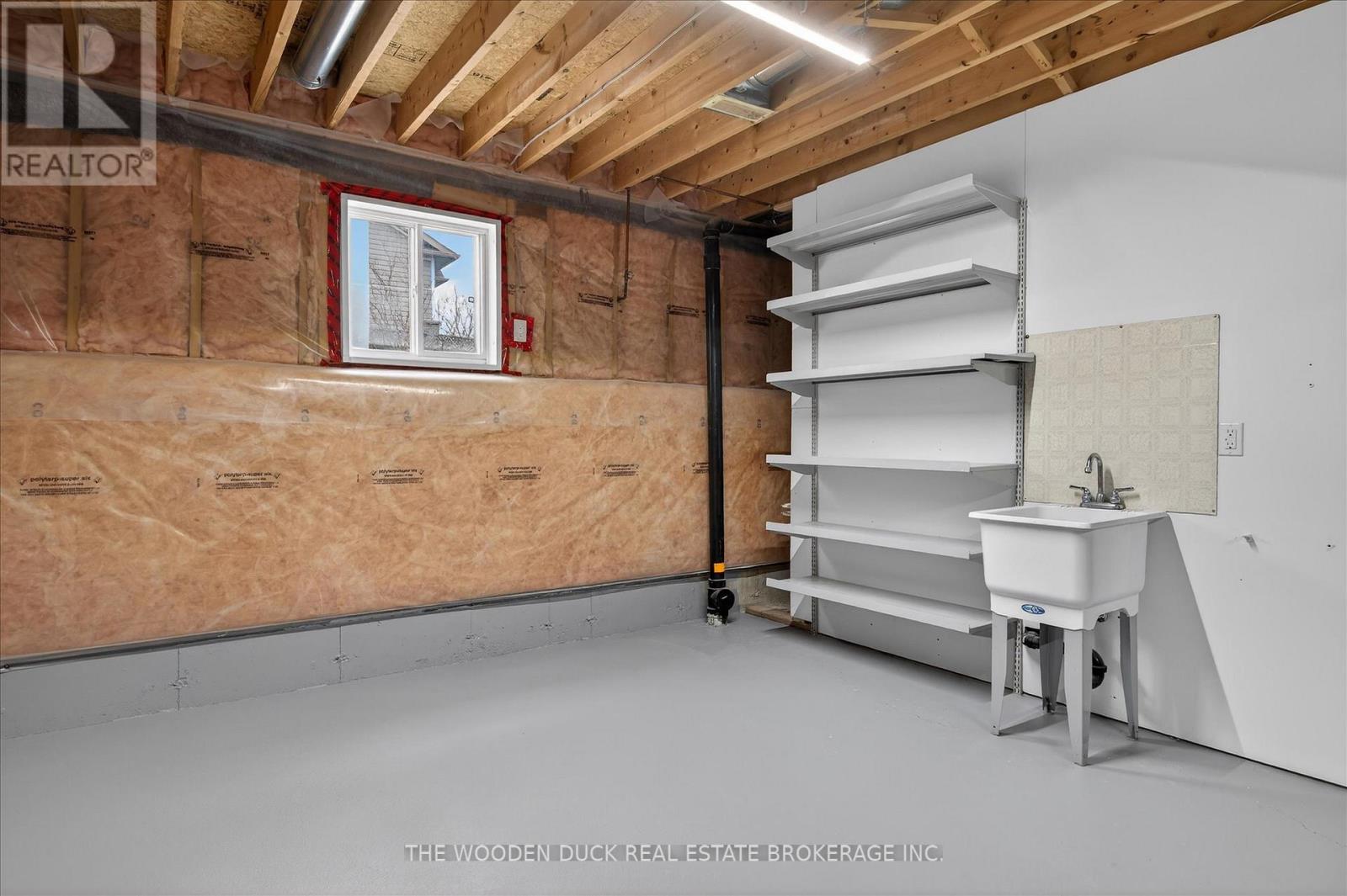 204 Evans Drive, Peterborough (Northcrest Ward 5), Ontario  K9H 7S6 - Photo 42 - X12951930