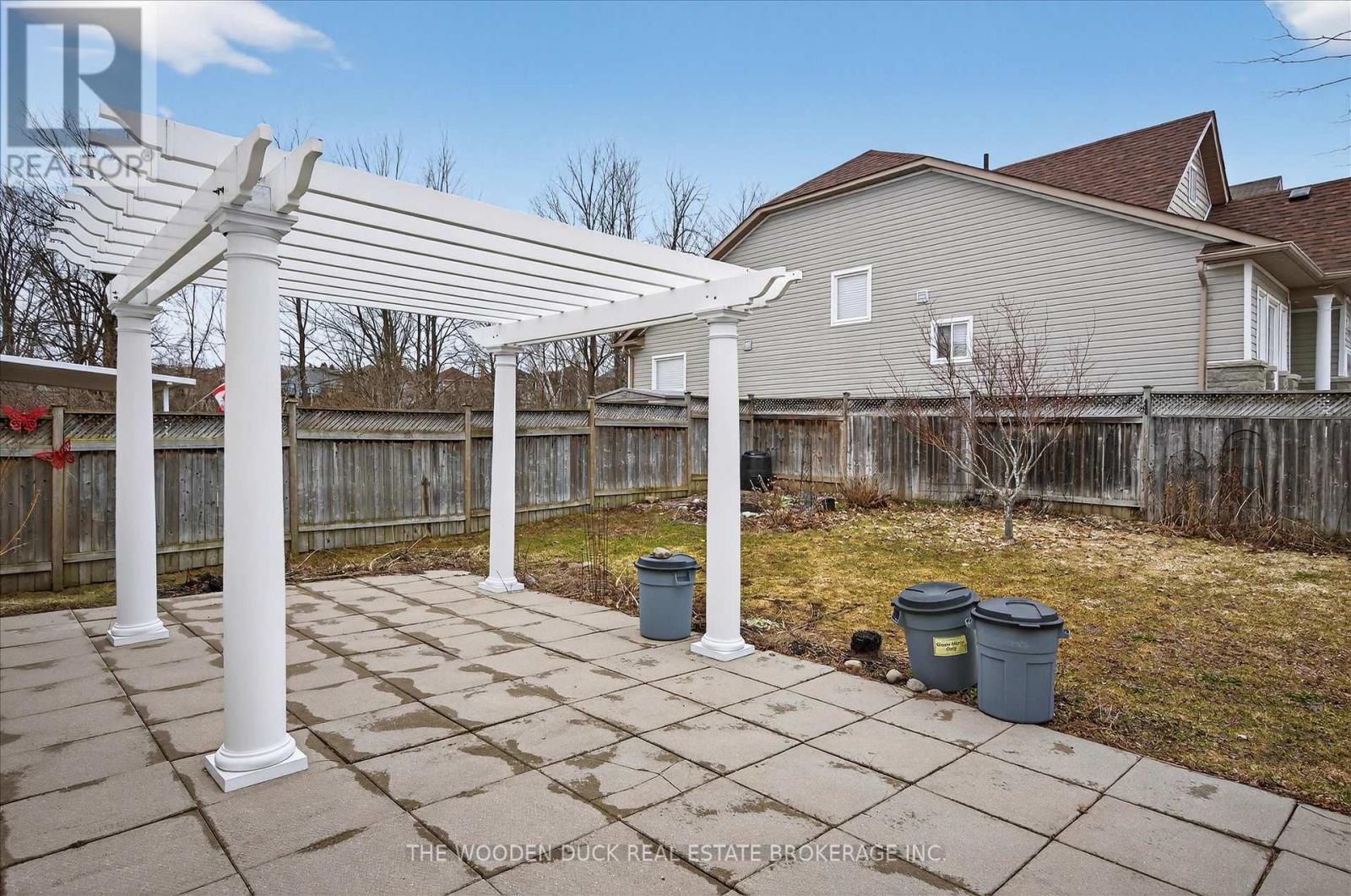 204 Evans Drive, Peterborough (Northcrest Ward 5), Ontario  K9H 7S6 - Photo 45 - X12951930