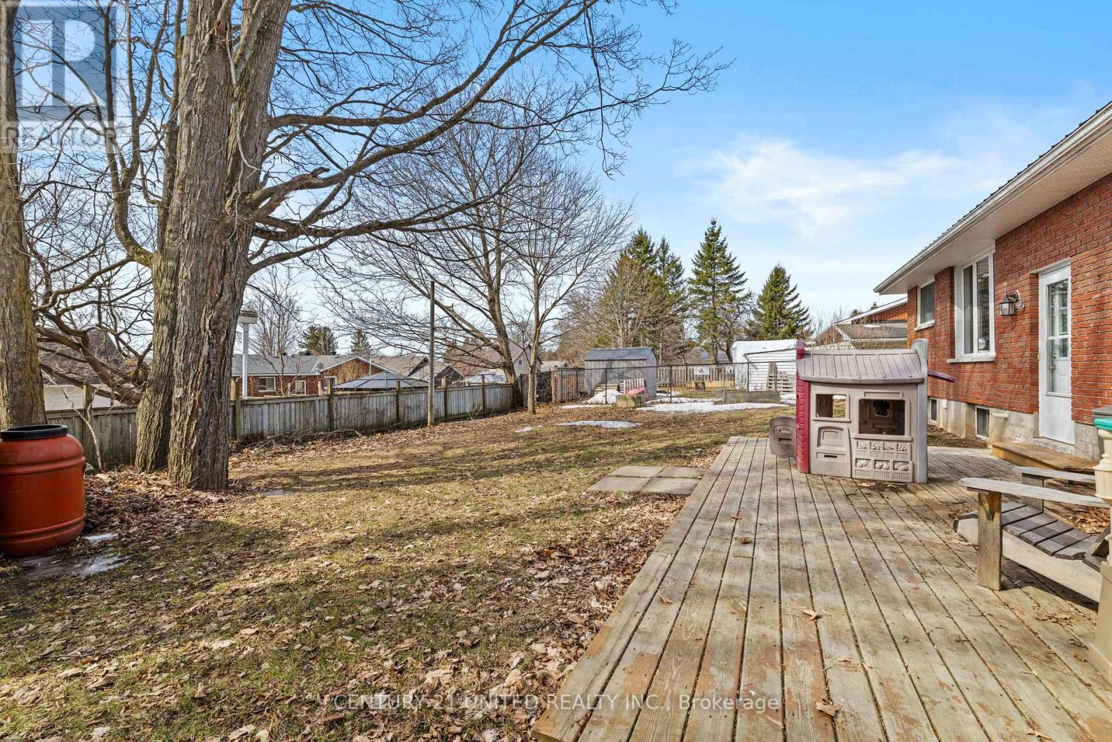 8 Mclean Avenue, Havelock-Belmont-Methuen (Havelock), Ontario  K0L 1Z0 - Photo 6 - X12951944