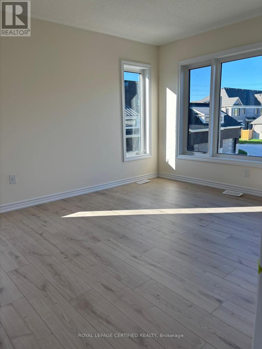 331 Lindsay Street N, Kawartha Lakes (Lindsay), Ontario  K9V 0T2 - Photo 13 - X12951968