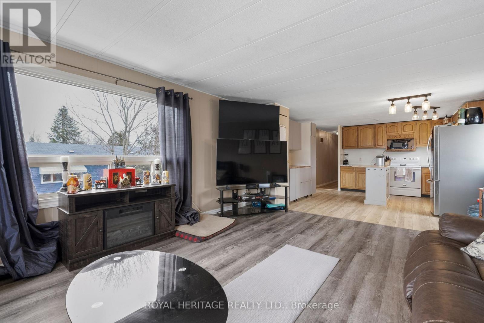 16 Fenelon Way, Kawartha Lakes (Fenelon), Ontario  K9V 4R1 - Photo 12 - X12952358