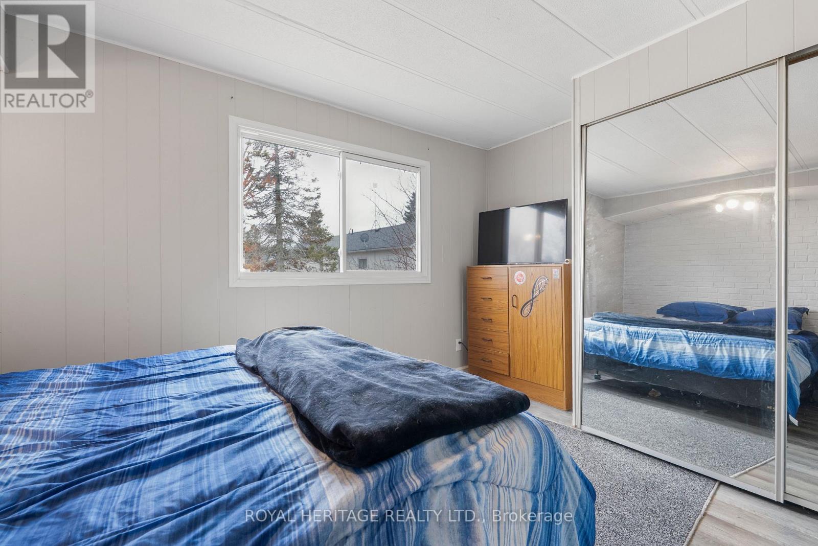 16 Fenelon Way, Kawartha Lakes (Fenelon), Ontario  K9V 4R1 - Photo 18 - X12952358