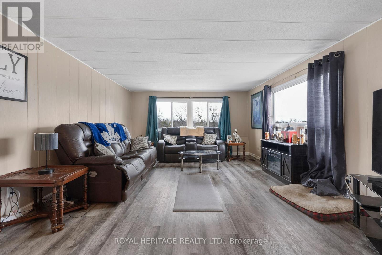 16 Fenelon Way, Kawartha Lakes (Fenelon), Ontario  K9V 4R1 - Photo 8 - X12952358