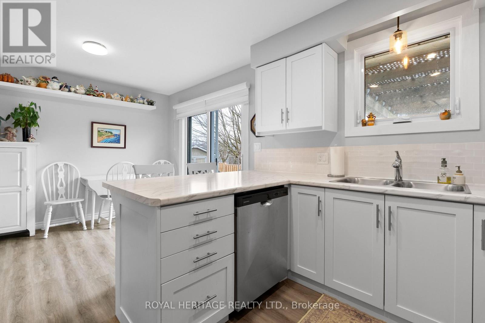 322 Victoria Avenue N, Kawartha Lakes (Lindsay), Ontario  K9V 5T6 - Photo 11 - X12952370