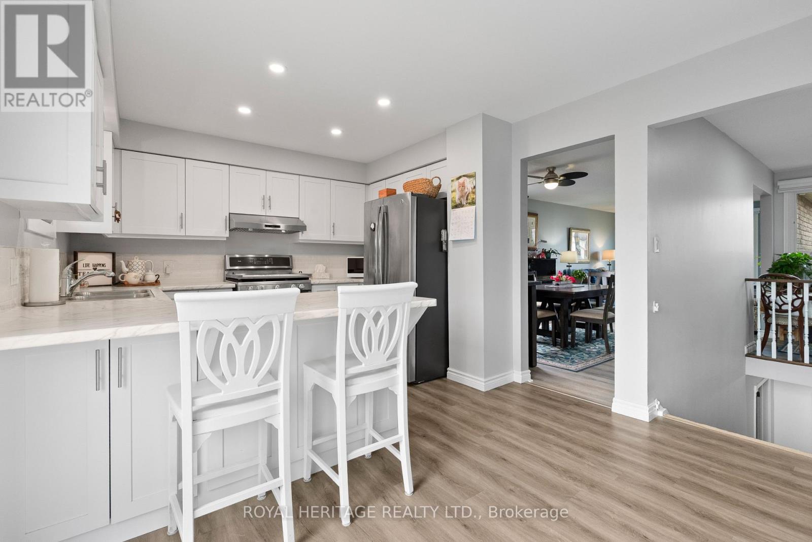 322 Victoria Avenue N, Kawartha Lakes (Lindsay), Ontario  K9V 5T6 - Photo 9 - X12952370