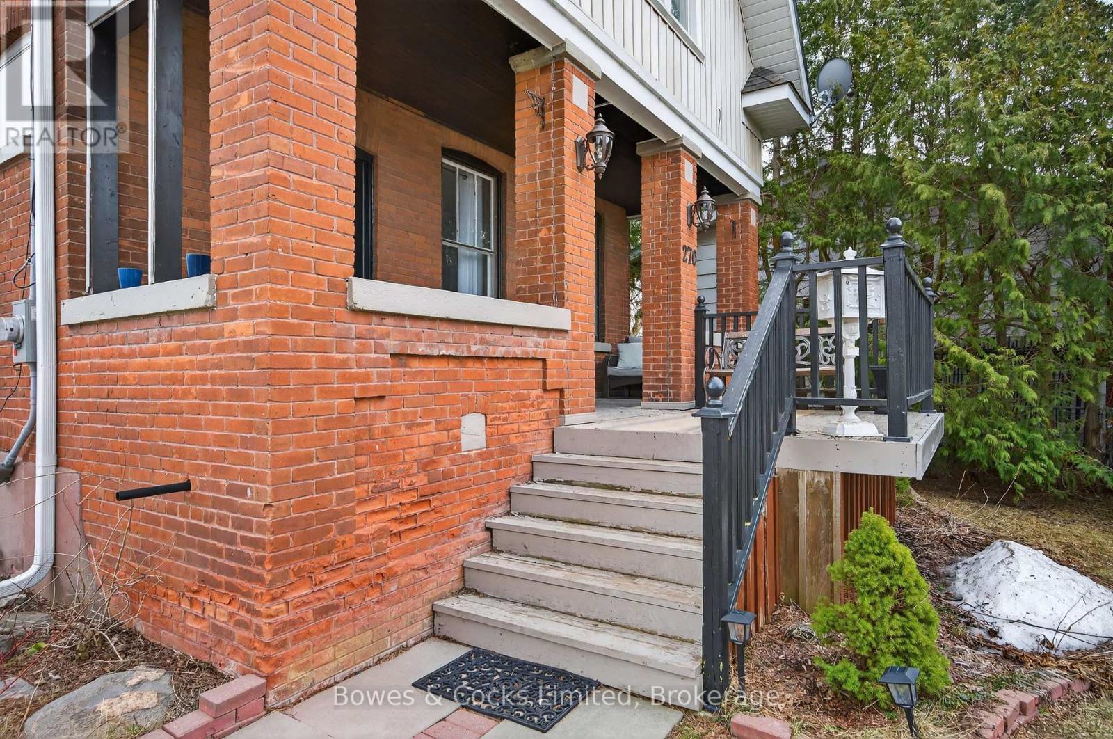 270 William Street N, Kawartha Lakes (Lindsay), Ontario  K9V 4C1 - Photo 2 - X12952788