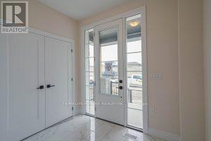 235 O'neil Street, Peterborough (Monaghan Ward 2), Ontario  K9K 0H8 - Photo 3 - X12952504