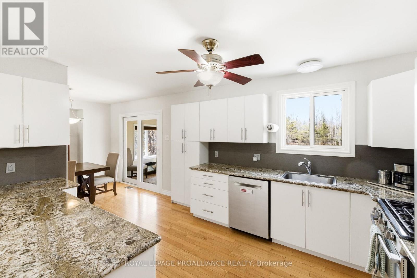 1478 Cedar Valley Road, Cavan Monaghan (Cavan Twp), Ontario  K0L 1V0 - Photo 19 - X12953022