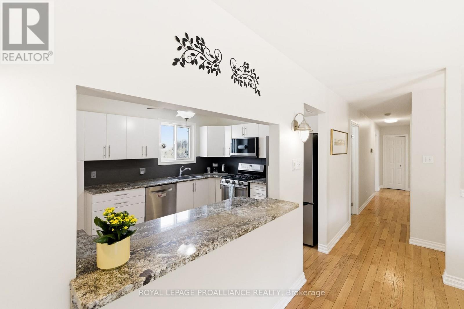 1478 Cedar Valley Road, Cavan Monaghan (Cavan Twp), Ontario  K0L 1V0 - Photo 22 - X12953022