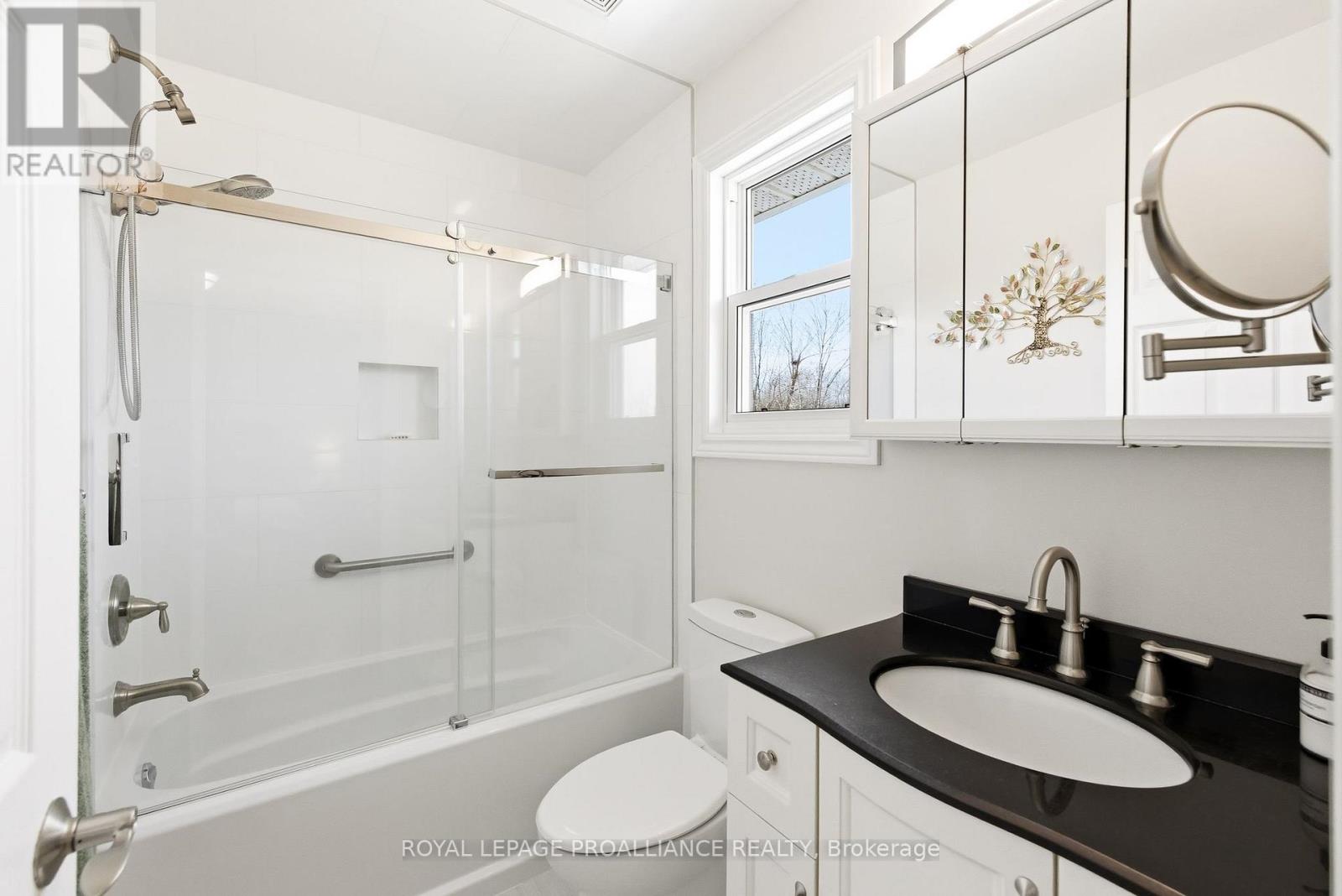 1478 Cedar Valley Road, Cavan Monaghan (Cavan Twp), Ontario  K0L 1V0 - Photo 26 - X12953022