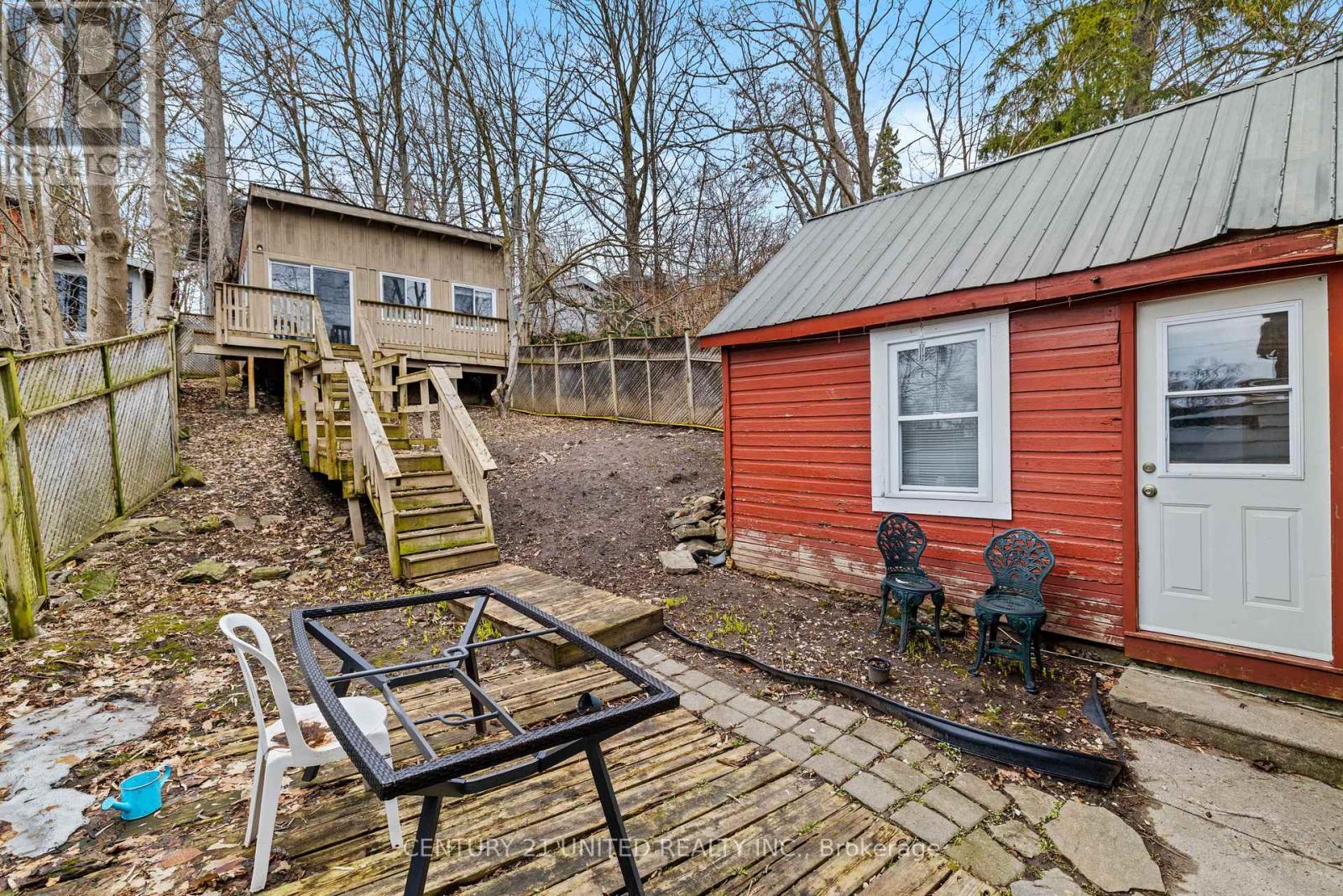 575 Bethune Street, Peterborough (Town Ward 3), Ontario  K9H 3Z7 - Photo 3 - X12953038