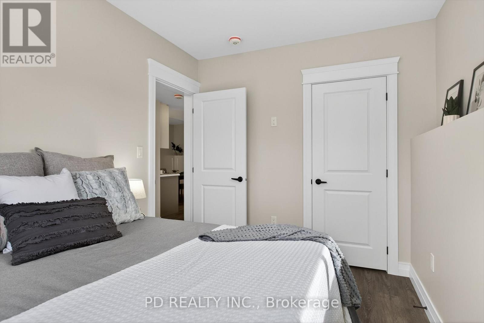 934 Mount Pleasant Road, Cavan Monaghan (Cavan Twp), Ontario  L0A 1C0 - Photo 33 - X12953316