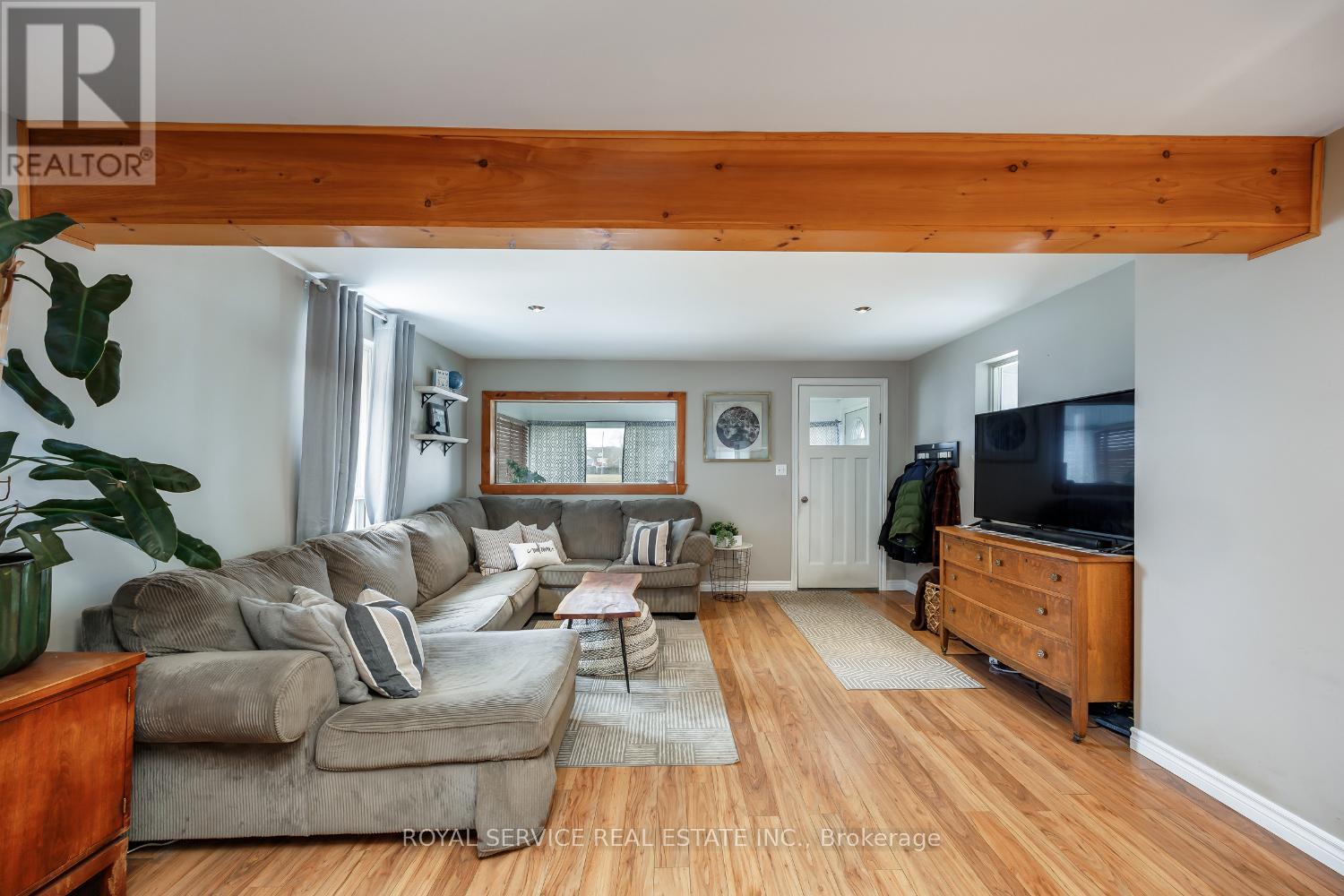 577 Braidwood Avenue, Peterborough (Otonabee Ward 1), Ontario  K9J 1V9 - Photo 9 - X12953528