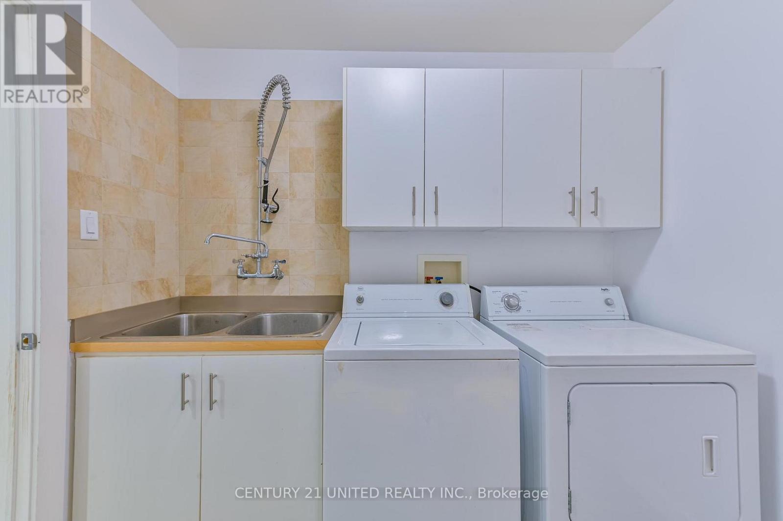 590 Maniece Avenue, Peterborough (Ashburnham Ward 4), Ontario  K9J 6X9 - Photo 27 - X12953580