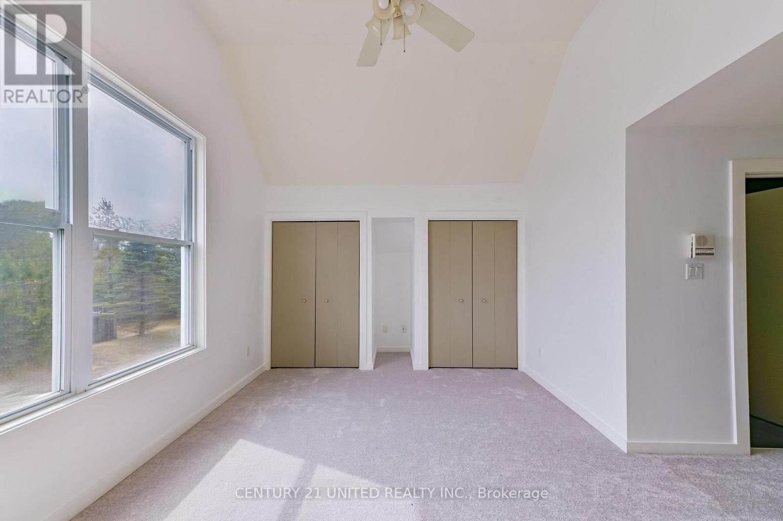 590 Maniece Avenue, Peterborough (Ashburnham Ward 4), Ontario  K9J 6X9 - Photo 33 - X12953580