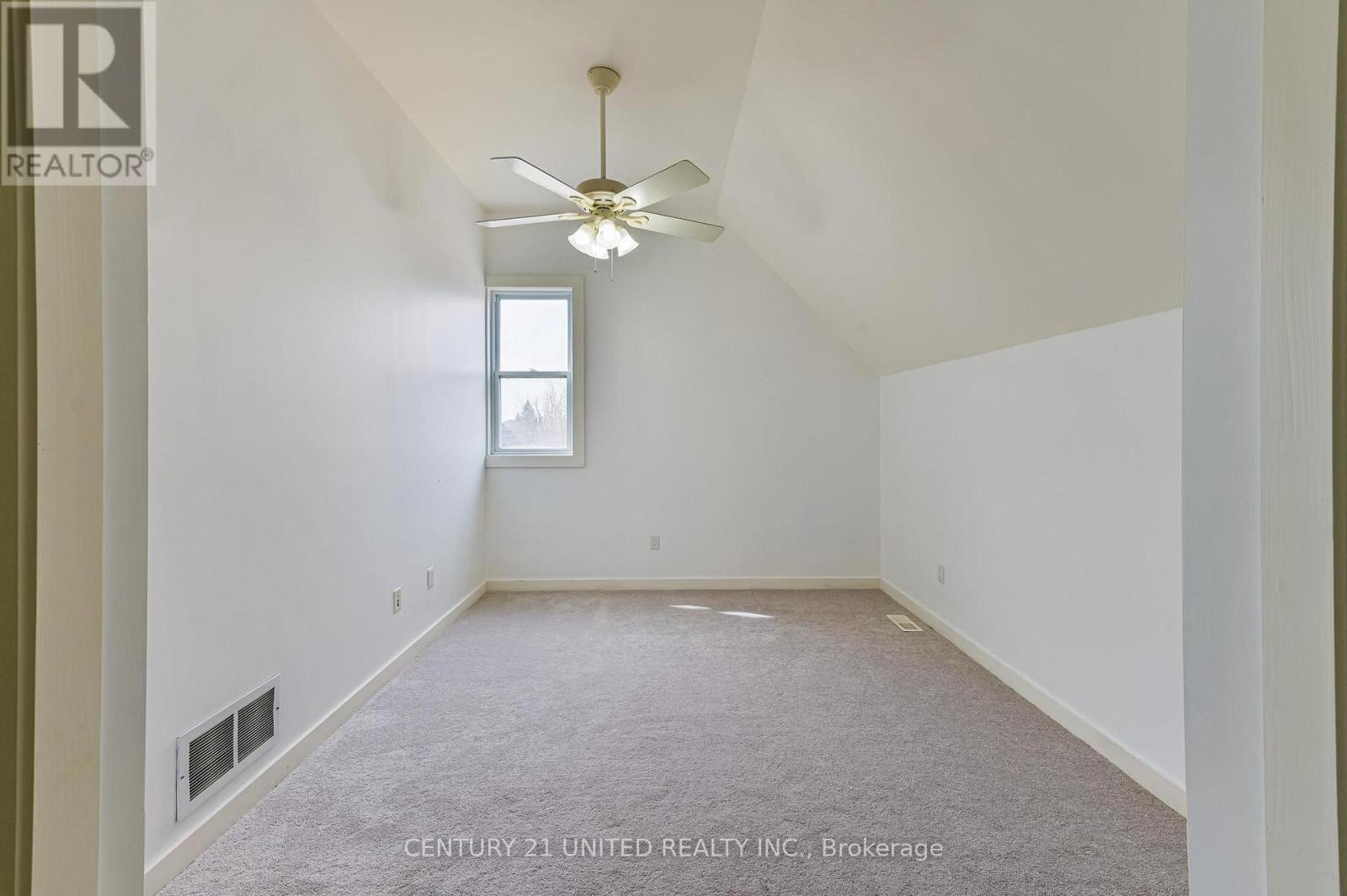 590 Maniece Avenue, Peterborough (Ashburnham Ward 4), Ontario  K9J 6X9 - Photo 40 - X12953580