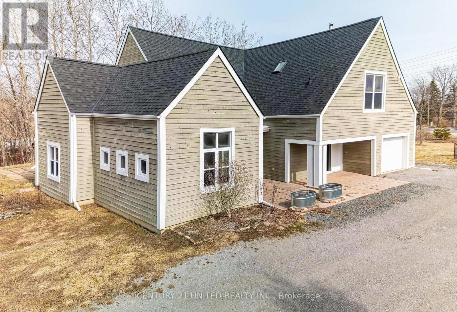 590 Maniece Avenue, Peterborough (Ashburnham Ward 4), Ontario  K9J 6X9 - Photo 44 - X12953580