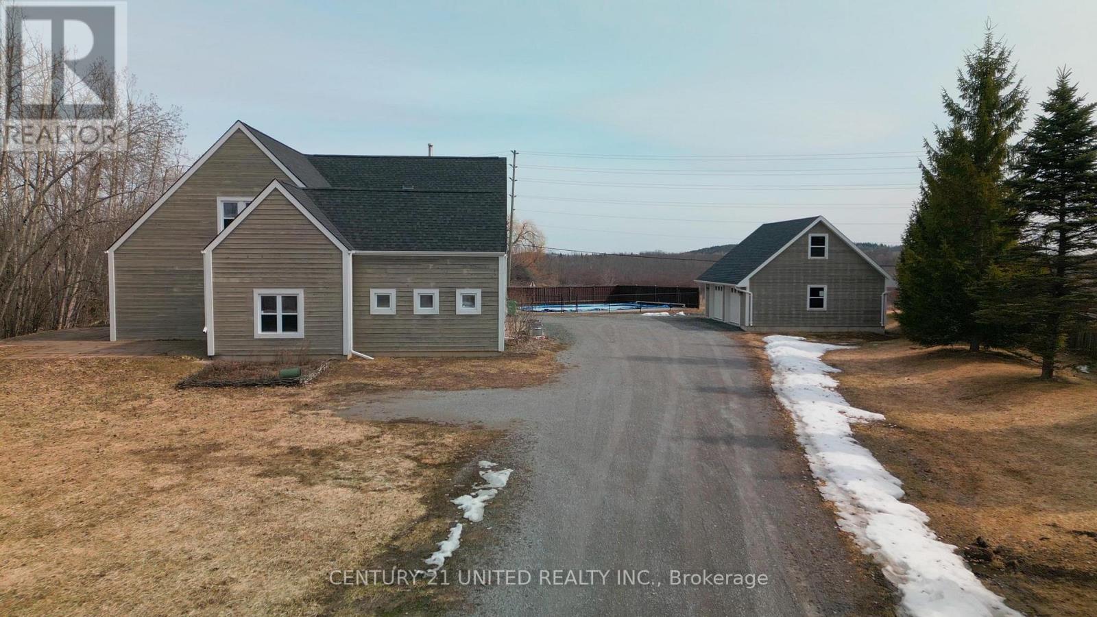 590 Maniece Avenue, Peterborough (Ashburnham Ward 4), Ontario  K9J 6X9 - Photo 45 - X12953580