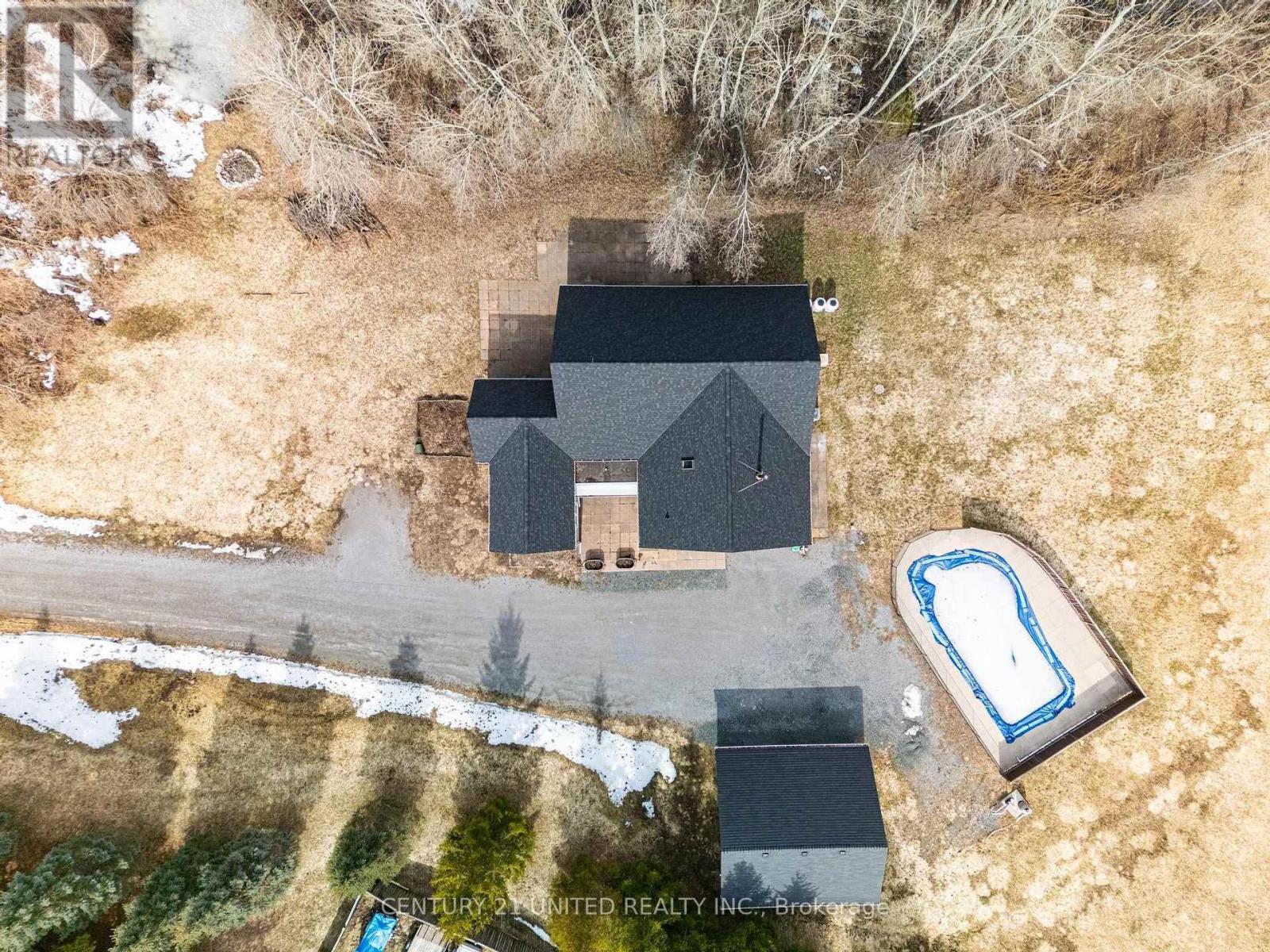 590 Maniece Avenue, Peterborough (Ashburnham Ward 4), Ontario  K9J 6X9 - Photo 46 - X12953580