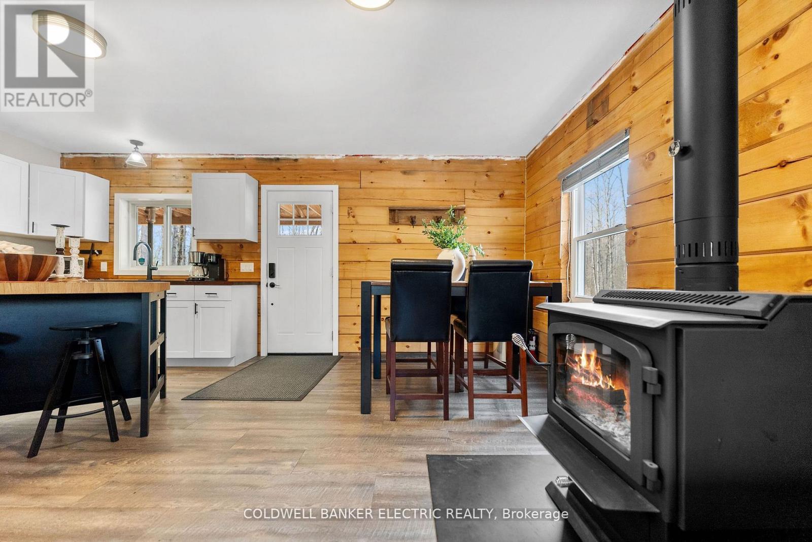 2075 Dyno Road, Highlands East (Cardiff Ward), Ontario  K0L 1C0 - Photo 7 - X12953726