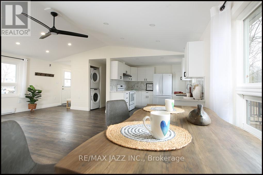 214 River Road E, Trent Hills (Campbellford), Ontario  K0L 1L0 - Photo 11 - X12954170