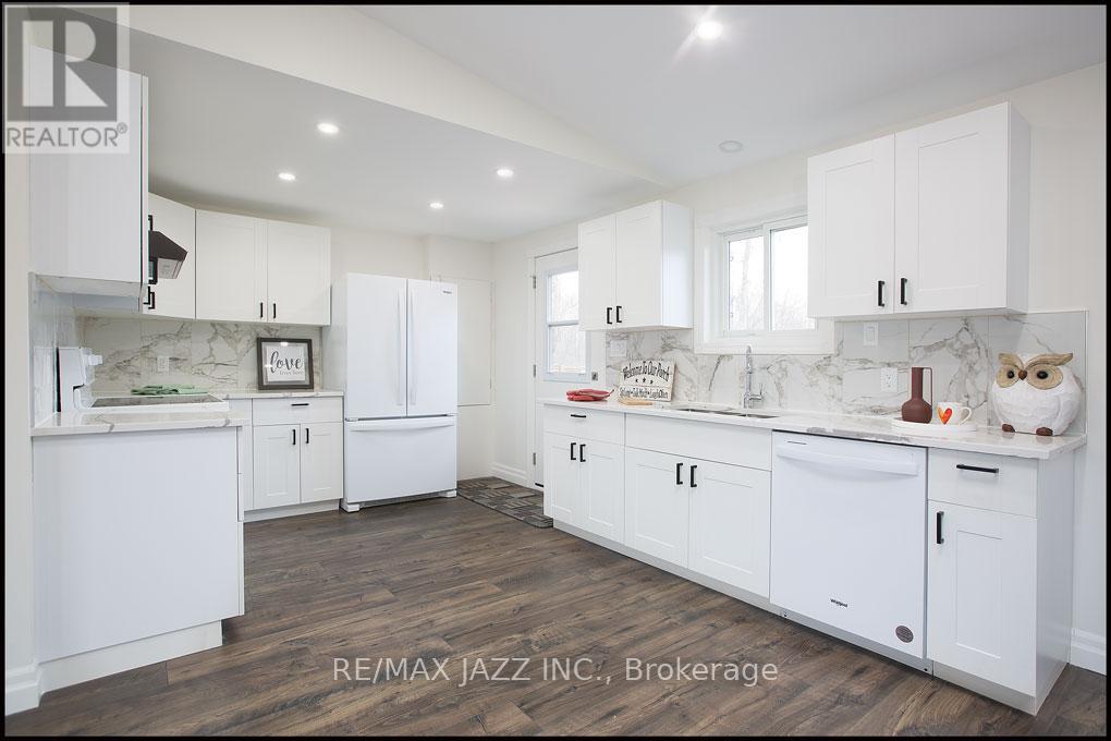 214 River Road E, Trent Hills (Campbellford), Ontario  K0L 1L0 - Photo 4 - X12954170