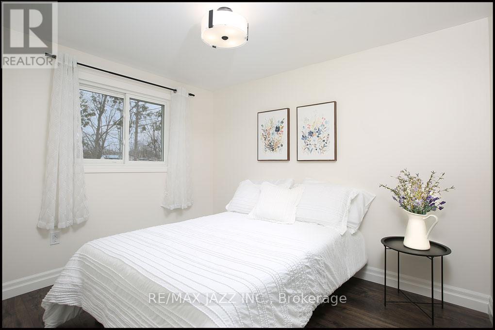 214 River Road E, Trent Hills (Campbellford), Ontario  K0L 1L0 - Photo 9 - X12954170