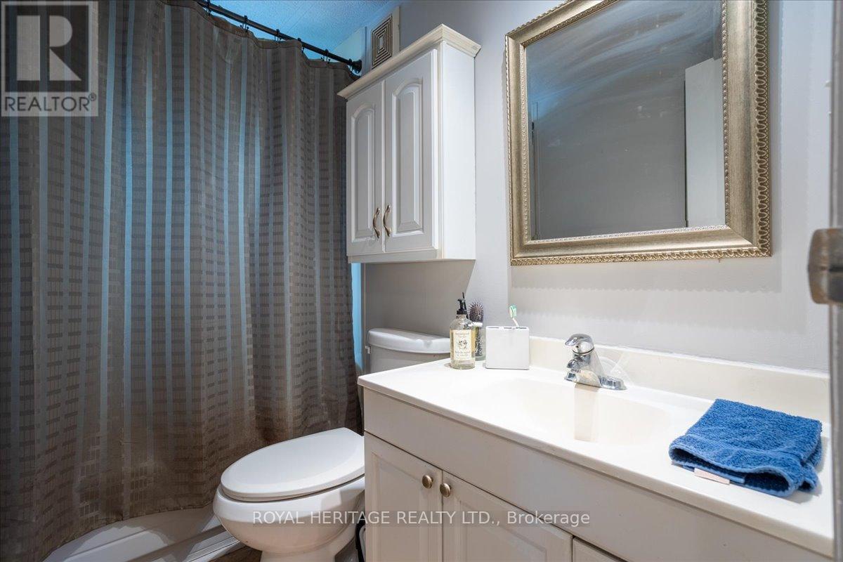 39 Circle Drive, Kawartha Lakes (Fenelon), Ontario  K9V 4R1 - Photo 13 - X12954534