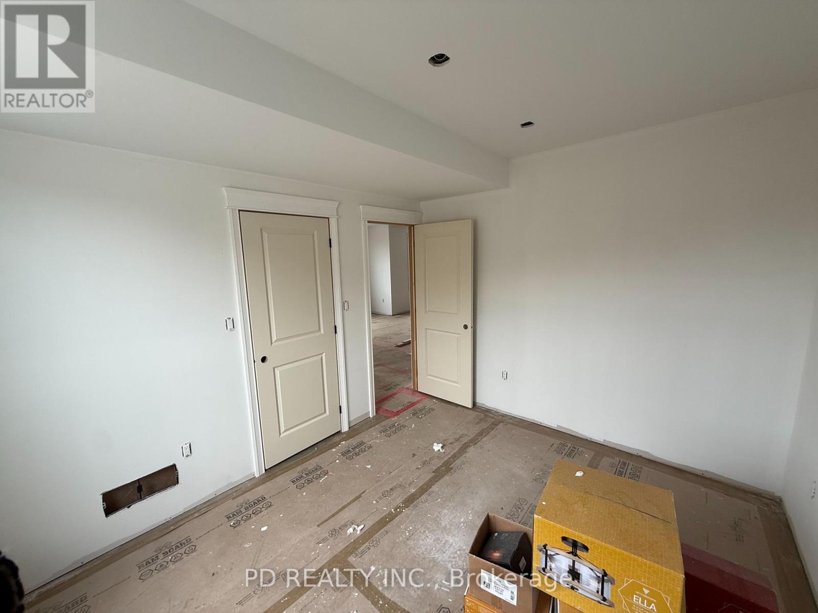 2467 Queen Mary Street, Cavan Monaghan (Cavan Twp), Ontario  L0A 1C0 - Photo 18 - X12954766