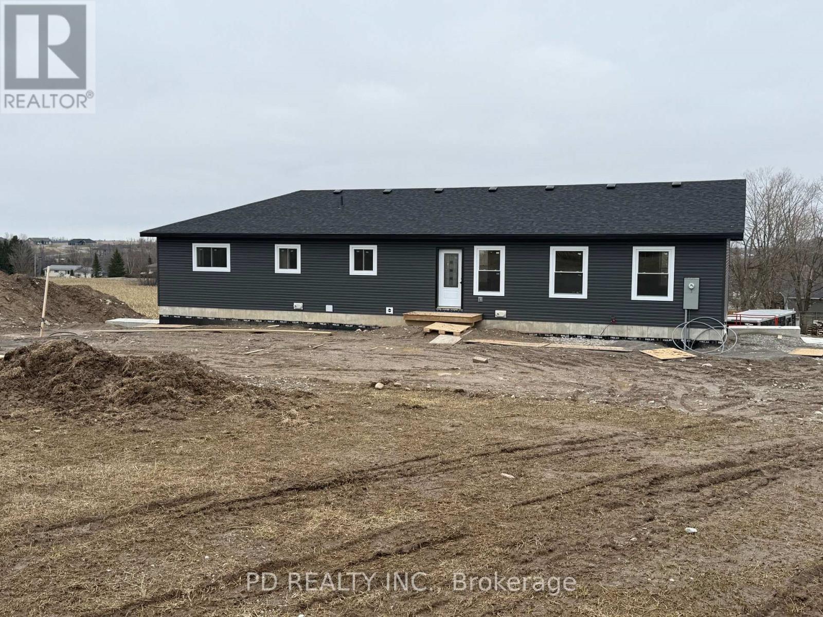 2467 Queen Mary Street, Cavan Monaghan (Cavan Twp), Ontario  L0A 1C0 - Photo 36 - X12954766