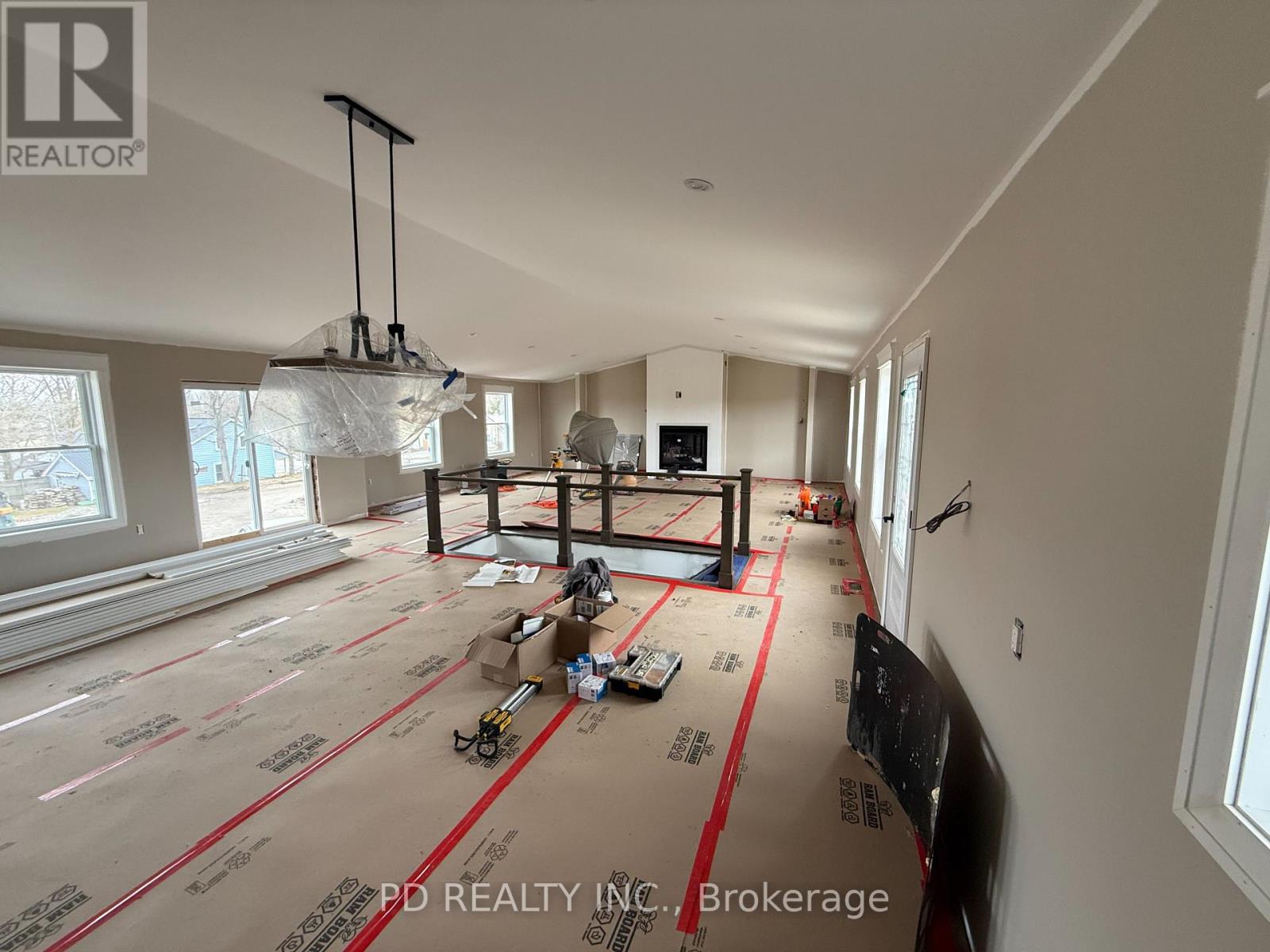 2467 Queen Mary Street, Cavan Monaghan (Cavan Twp), Ontario  L0A 1C0 - Photo 5 - X12954766