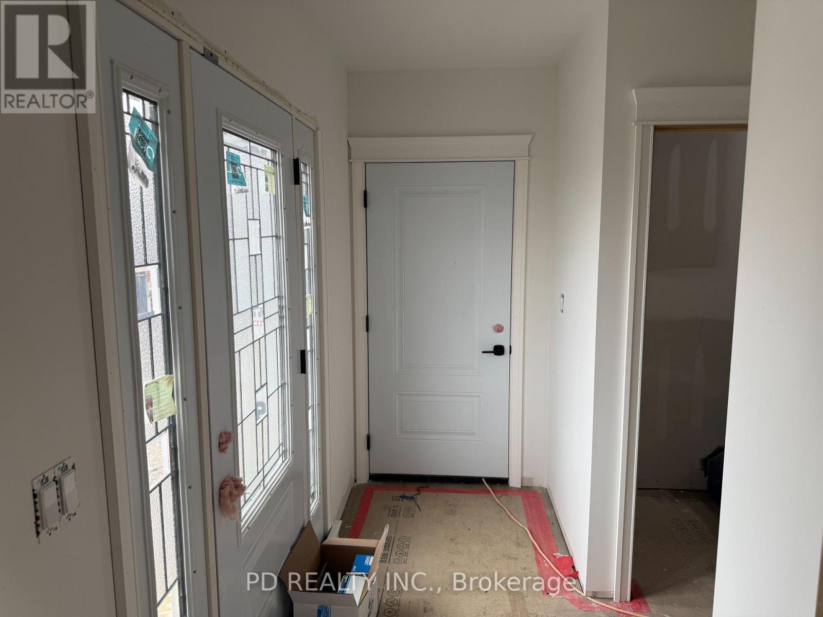 2467 Queen Mary Street, Cavan Monaghan (Cavan Twp), Ontario  L0A 1C0 - Photo 7 - X12954766