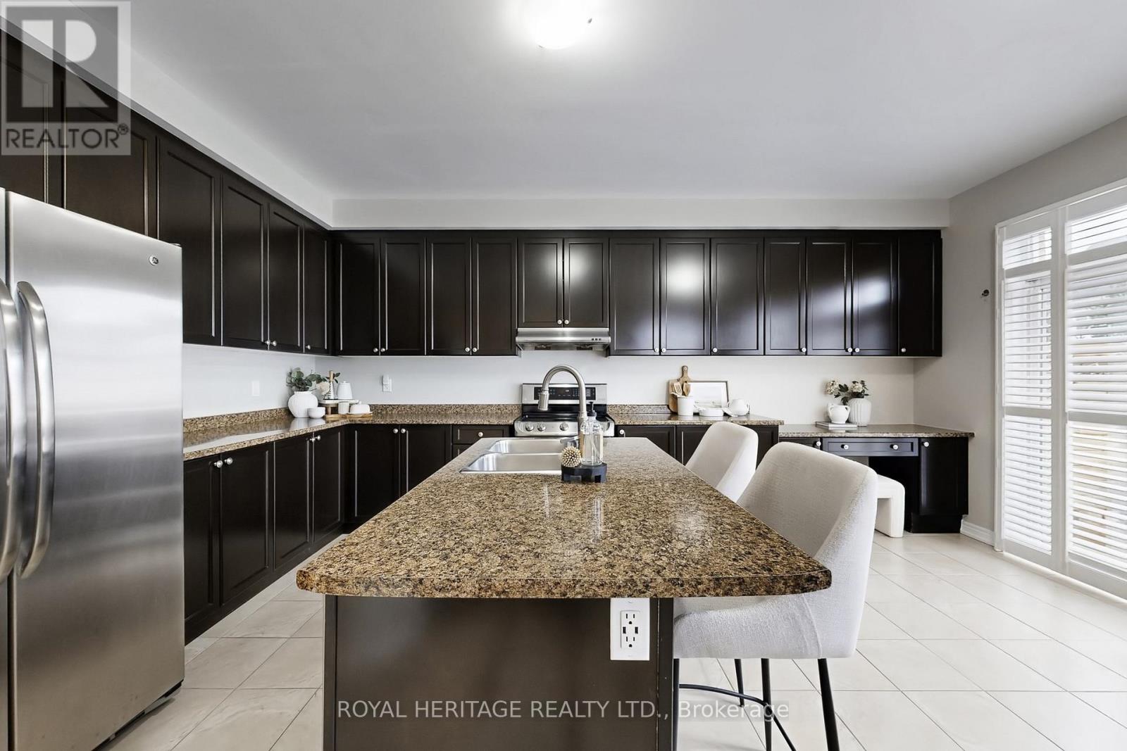 115 Grady Drive, Clarington (Newcastle), Ontario  L1B 0C6 - Photo 14 - E12955006