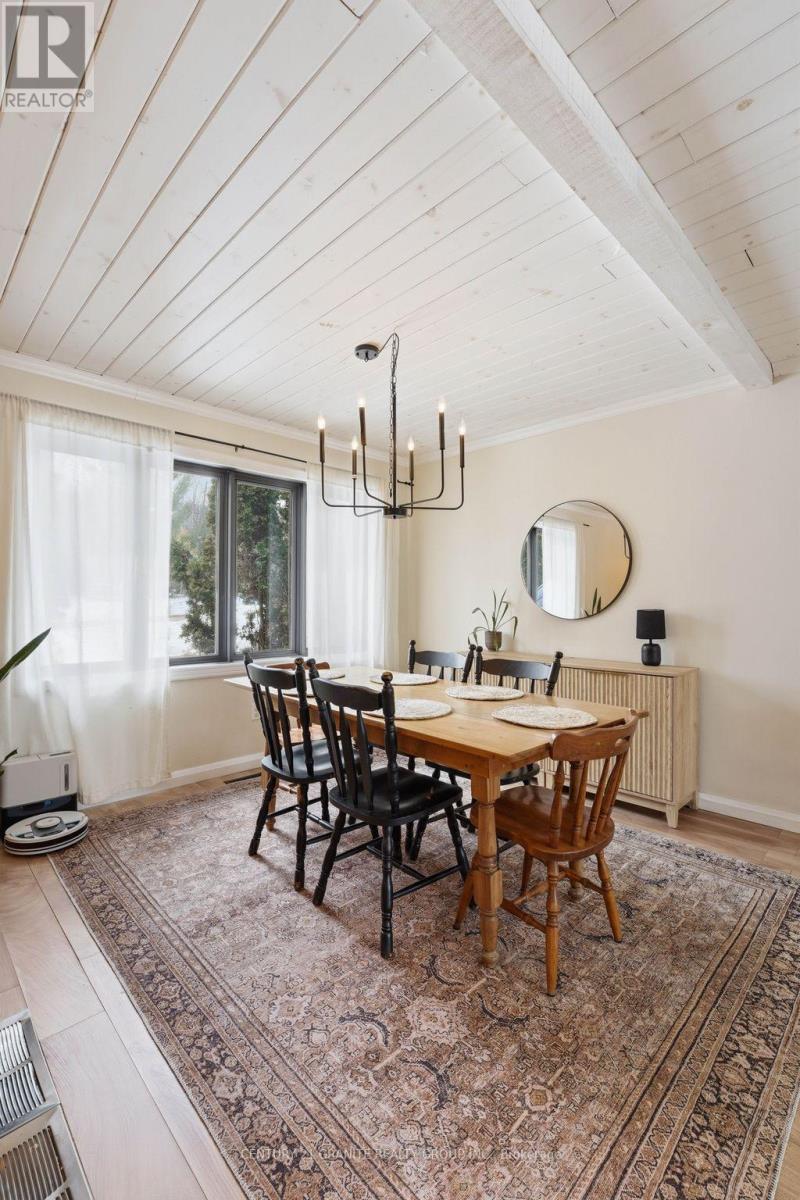 28 Pine Ridge Road, Bancroft (Dungannon Ward), Ontario  K0L 1C0 - Photo 13 - X12955170