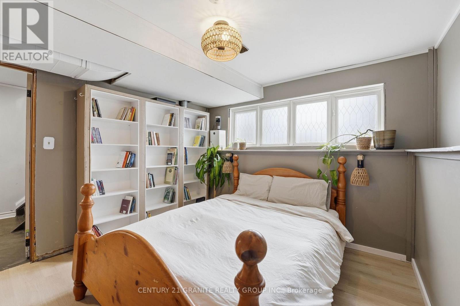 28 Pine Ridge Road, Bancroft (Dungannon Ward), Ontario  K0L 1C0 - Photo 25 - X12955170