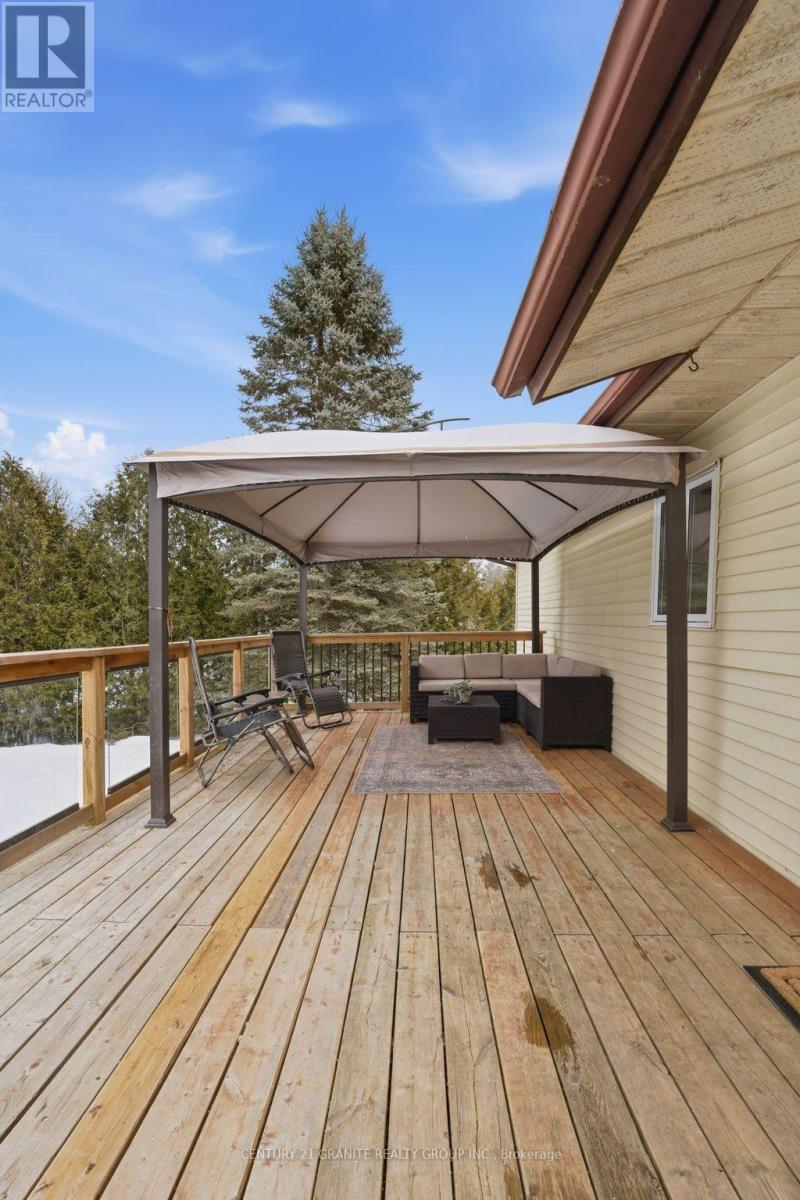 28 Pine Ridge Road, Bancroft (Dungannon Ward), Ontario  K0L 1C0 - Photo 35 - X12955170