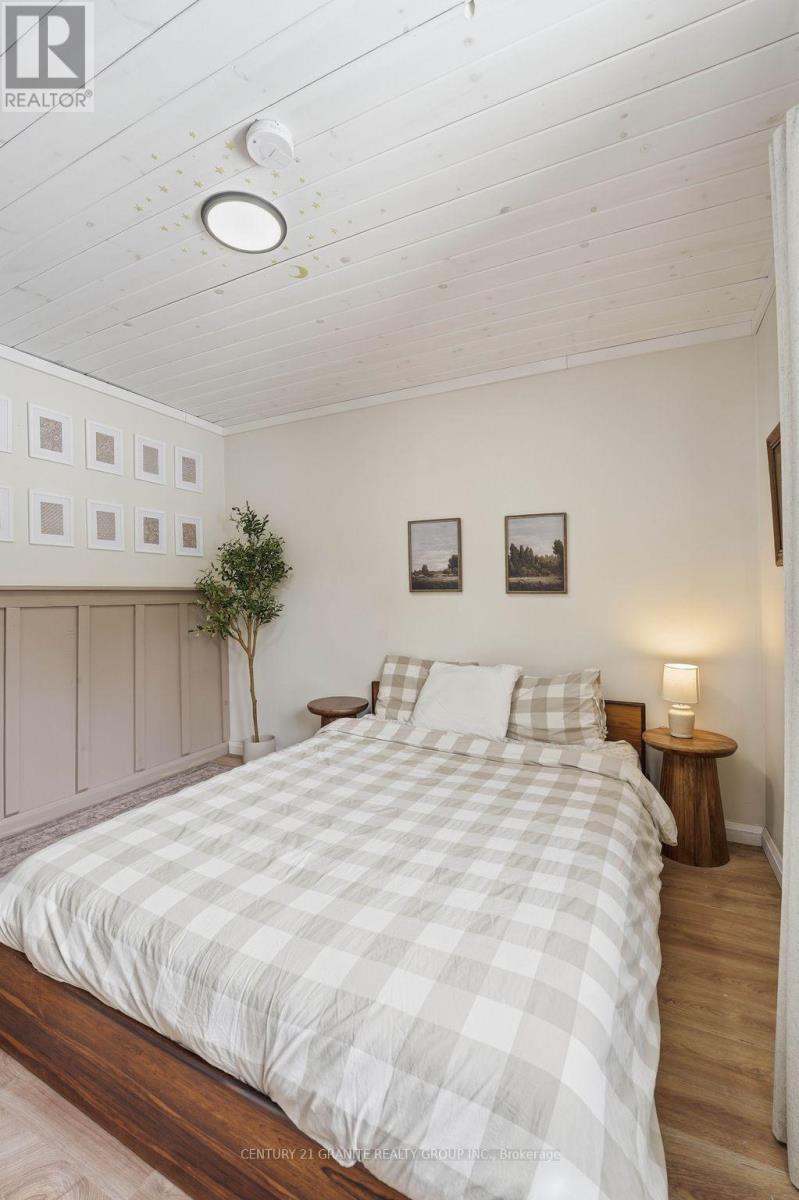 28 Pine Ridge Road, Bancroft (Dungannon Ward), Ontario  K0L 1C0 - Photo 46 - X12955170