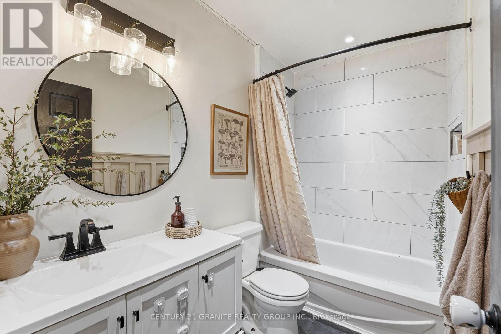 28 Pine Ridge Road, Bancroft (Dungannon Ward), Ontario  K0L 1C0 - Photo 48 - X12955170