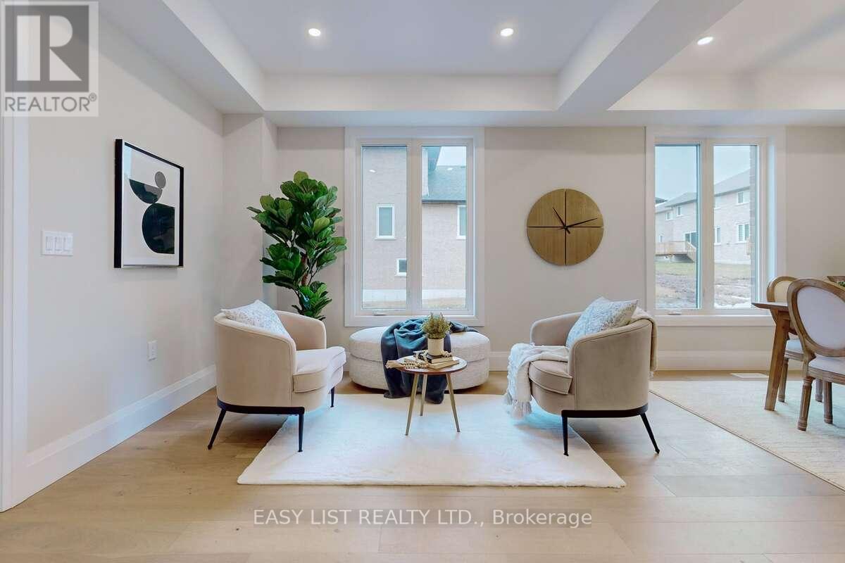 62 York Drive, Peterborough (Monaghan Ward 2), Ontario  K9K 0H8 - Photo 4 - X12956196