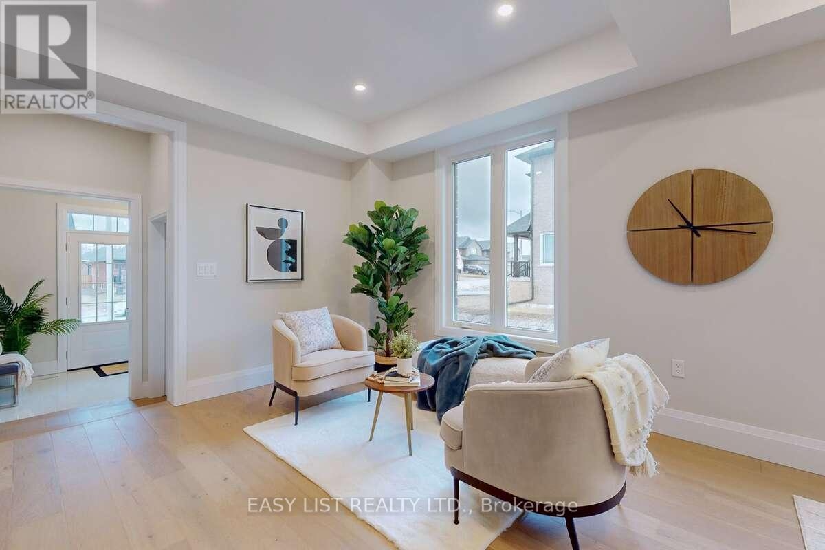 62 York Drive, Peterborough (Monaghan Ward 2), Ontario  K9K 0H8 - Photo 5 - X12956196